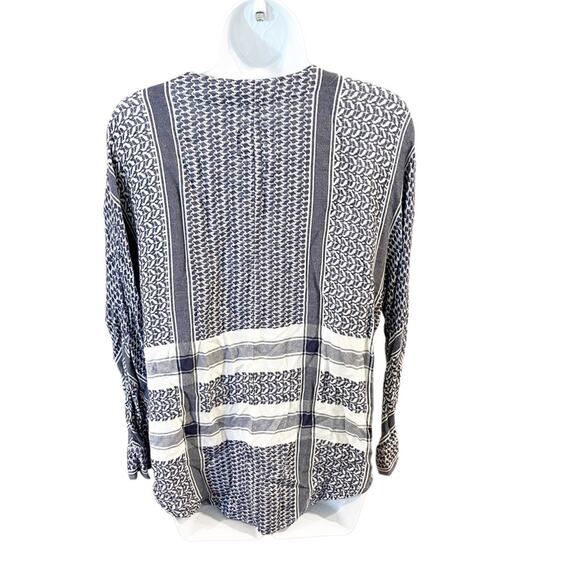 Rails Lily Blouse in Sapphire Jacquard Long Sleeve Lace Up Front Size XS - Picture 4 of 11